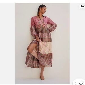 Mynah's Reynu Taandon Embroidered Floral Shimmer Maxi Dress

ISO